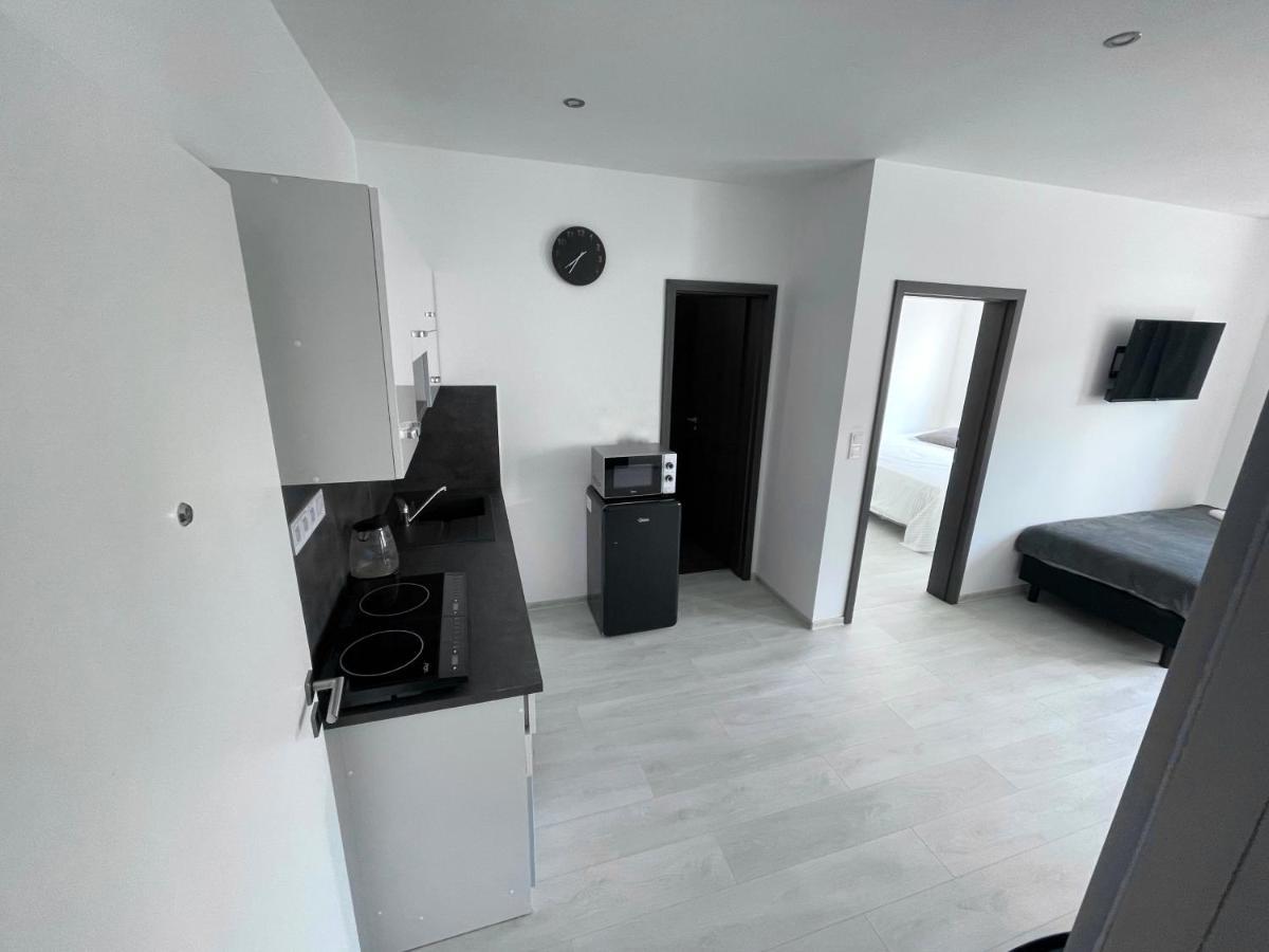 Mg Apartments Štúrovo Eksteriør billede