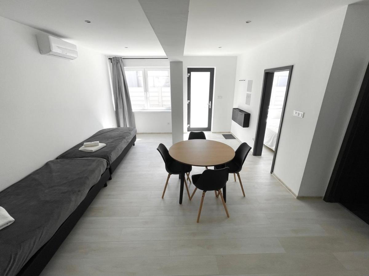Mg Apartments Štúrovo Eksteriør billede